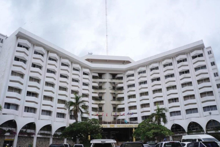 Exterior & Views 1, Hotel Petchkasem Grand, Muang Surin