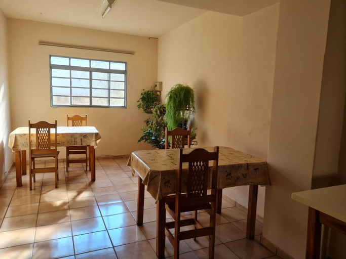 Others 2, Hotel Gloria, Londrina