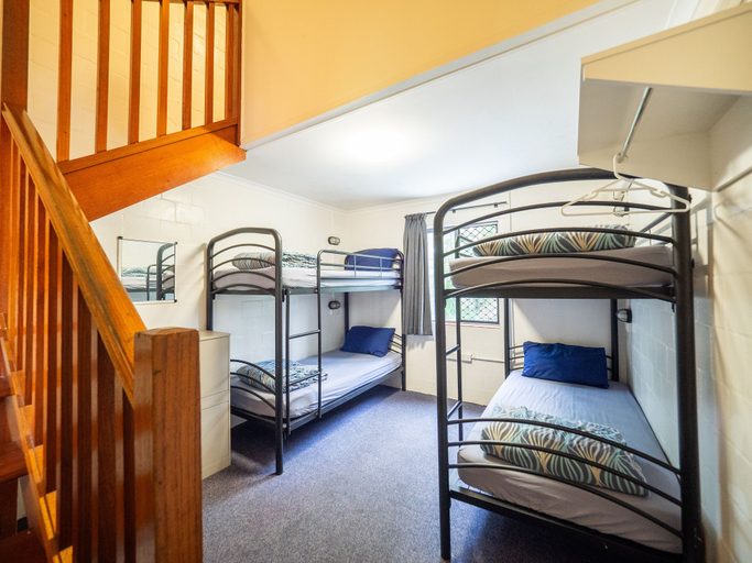 Bedroom 3, YHA Cape Byron, Byron