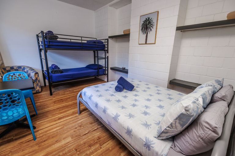 Bedroom 3, YHA Coolangatta Gold Coast, Gold Coast