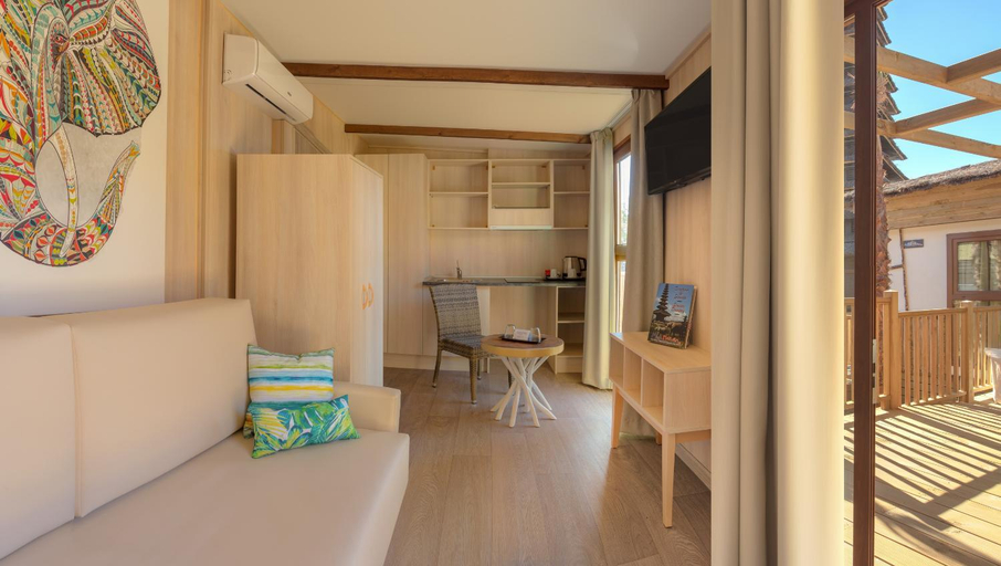 Bedroom 3, Magic Natura Resort, Alicante