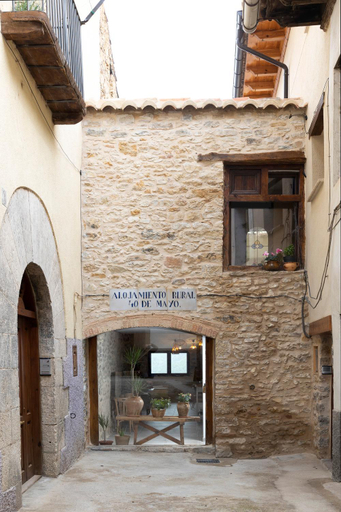 Others 4, 40 de Mayo, Teruel