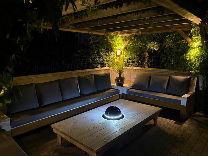 Others 4, B&B Zonnedauw, Emmen