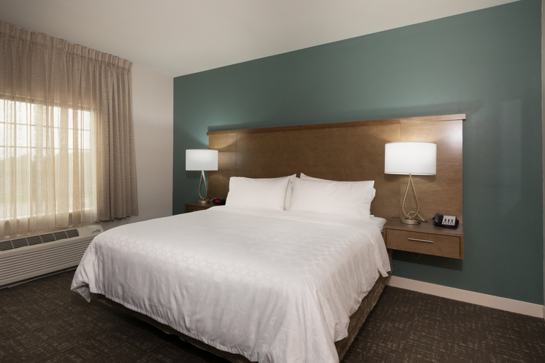 Staybridge Suites LAKE JACKSON, an IHG hotel Room Type - Studio Suite