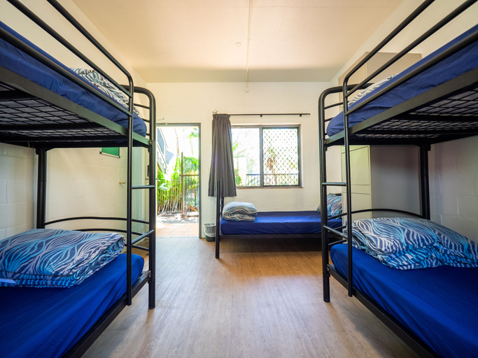 Bedroom 3, YHA Cape Byron, Byron