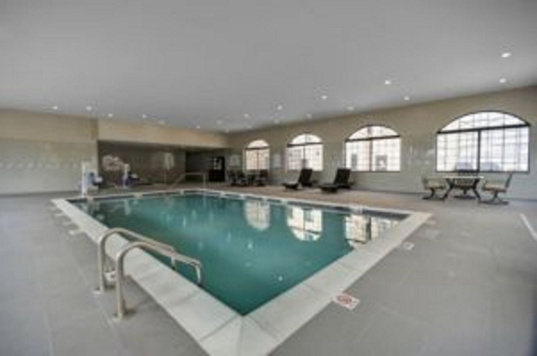 Sport & Beauty, Staybridge Suites DEARBORN MI, Wayne
