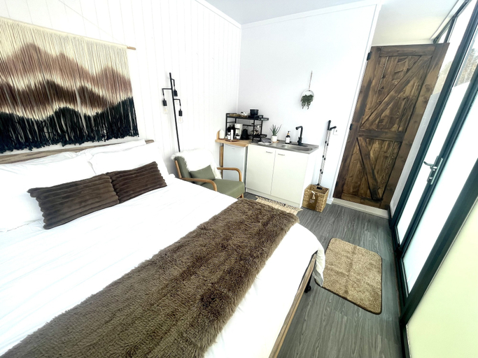 Bedroom 3, WYLD Glass Caves Durango, La Plata