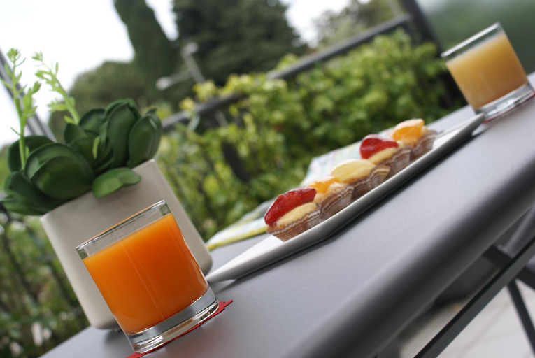 Food & Drinks 5, Riviera Palace Residence, Savona