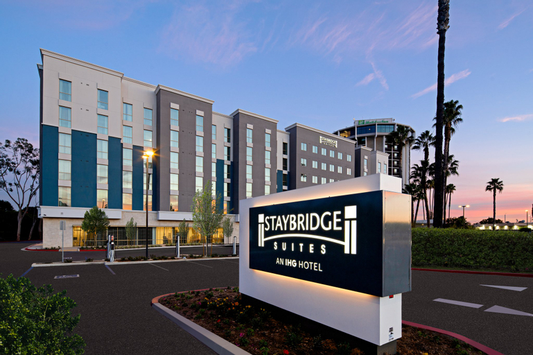 Staybridge Suites LONG BEACH AIRPORT, Los Angeles