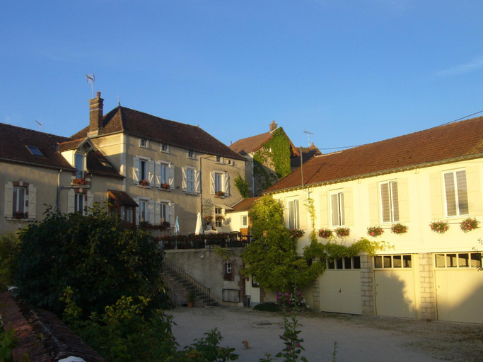 Others 3, L'instant Present, Yonne