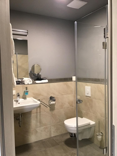Bathroom 4, Ehringer Hof, Mühldorf am Inn