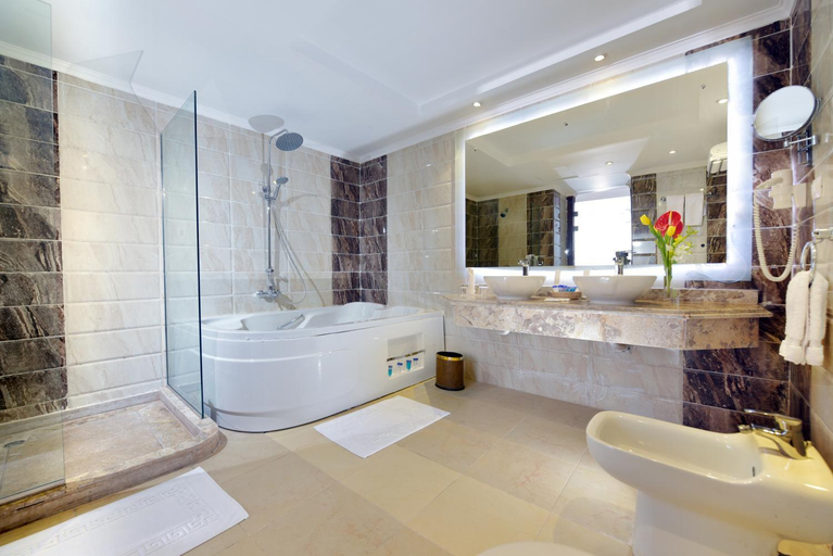 Bathroom 5, Edge Rotana Sea Beach, Sharm el-Sheikh