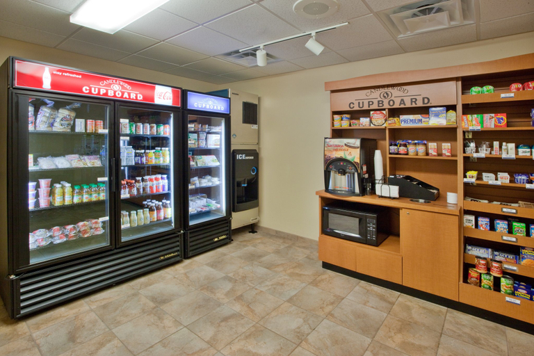Food & Drinks 3, Candlewood Suites KALAMAZOO, Kalamazoo