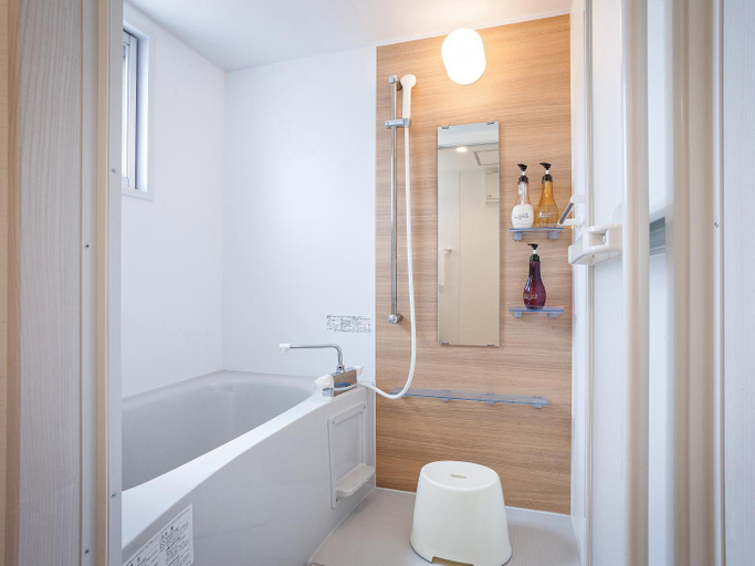 Bathroom 3, Kariyushi Condominium Resort Yonabaru Sunrise Ocea, Yonabaru
