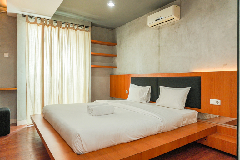 Bedroom 3, Good Deal and Comfortable 1BR The Boulevard Apartment By Travelio, Central Jakarta