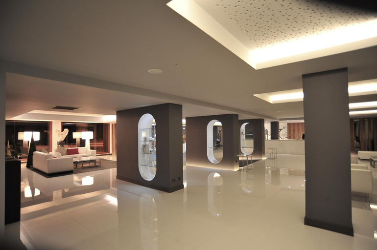 Public Area 4, Axis Ofir Beach Resort Hotel, Esposende
