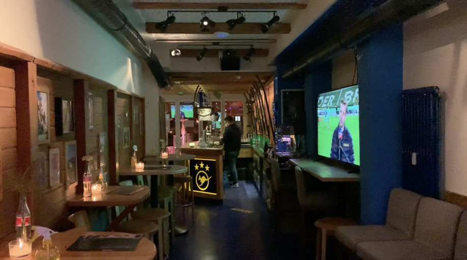 Food & Drinks 2, Kangarooms - Schlachte Weserpromenade, Bremen