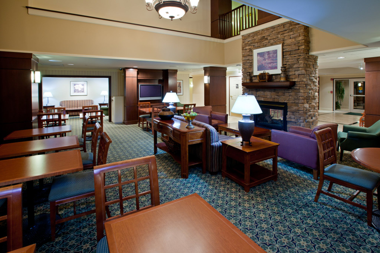 Food & Drinks 5, Staybridge Suites INDIANAPOLIS-AIRPORT, Hendricks