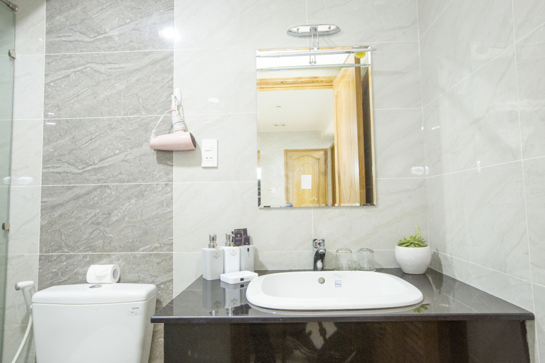 Bathroom 4, 1118 Quang Trung Hotel, Gò Vấp