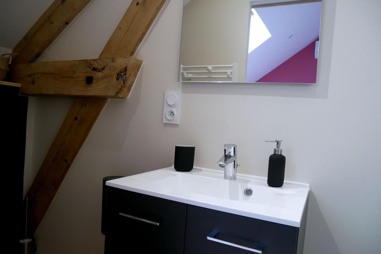 Bathroom 3, chambre d hote La Grange, Loire