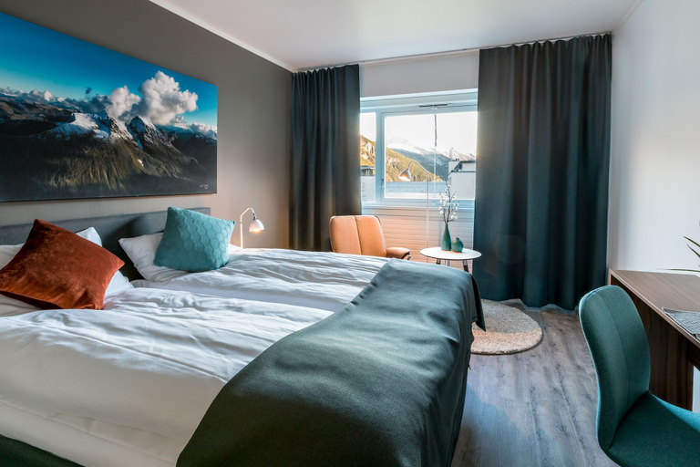 Bedroom 4, Dreges Hotell - by Classic Norway Hotels, Stranda