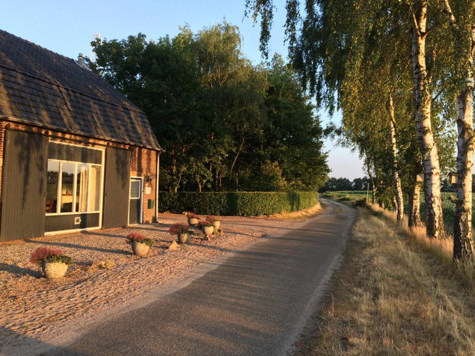 Others 5, B&B Op 't Eikenschoor, Cranendonck