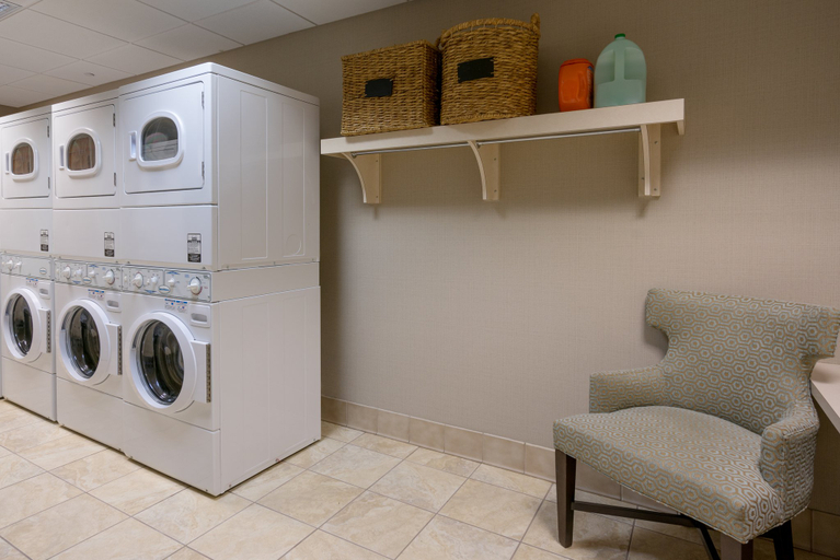 Bathroom 5, Staybridge Suites WILMINGTON - BRANDYWINE VALLEY, Delaware