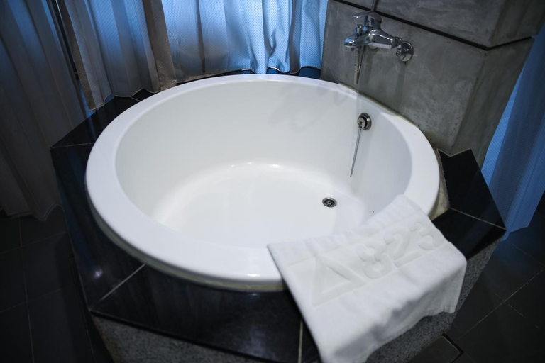 Bathroom 6