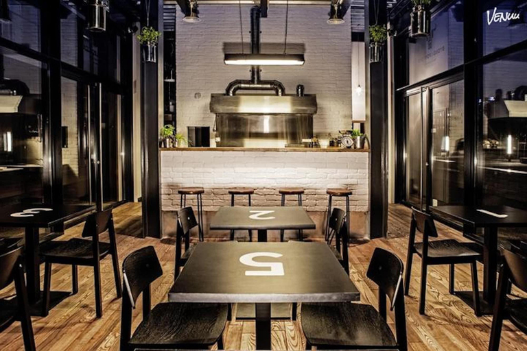 Food & Drinks 5, Apartment4you Select Kolejowa, Warsaw