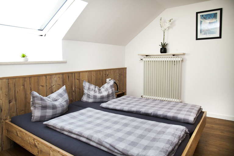 Bedroom 5, Stadl Appartements, Unterallgäu
