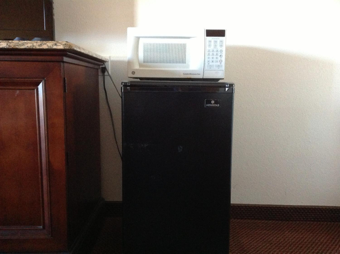 Others 3, Heritage Inn Grand Prairie, Tarrant