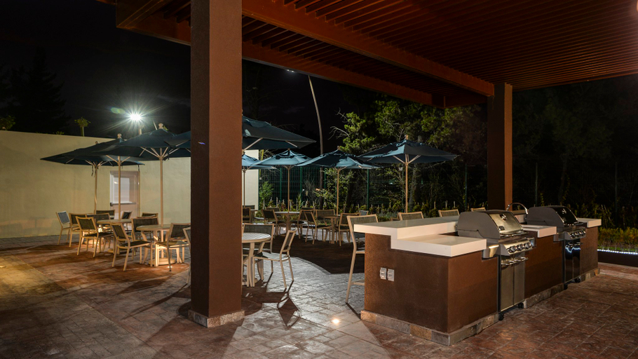 Food & Drinks 1, Staybridge Suites PUEBLA, San Pedro Cholula