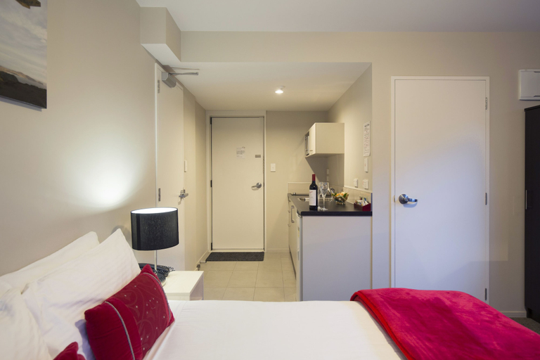 Bedroom 2, Vita Nova Motel, Christchurch