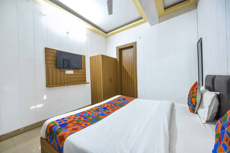 Bedroom 2, Fabexpress Pacific View, Dehradun