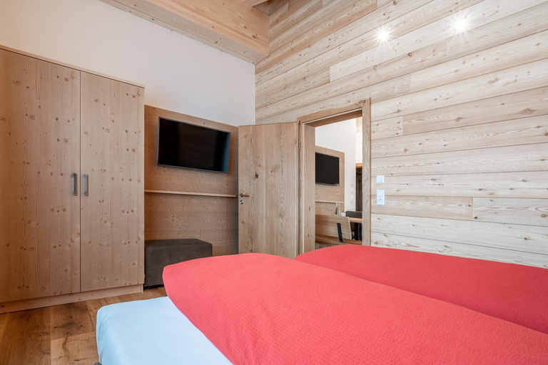 Bedroom 3, Naturhaus am Arlberg, Reutte
