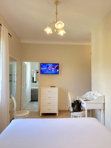 Bedroom 4, Hôtel Le Colombier, Alpes-de-Haute-Provence
