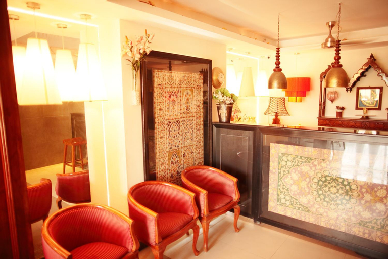 Public Area 2, Hotel Highnest, Kancheepuram