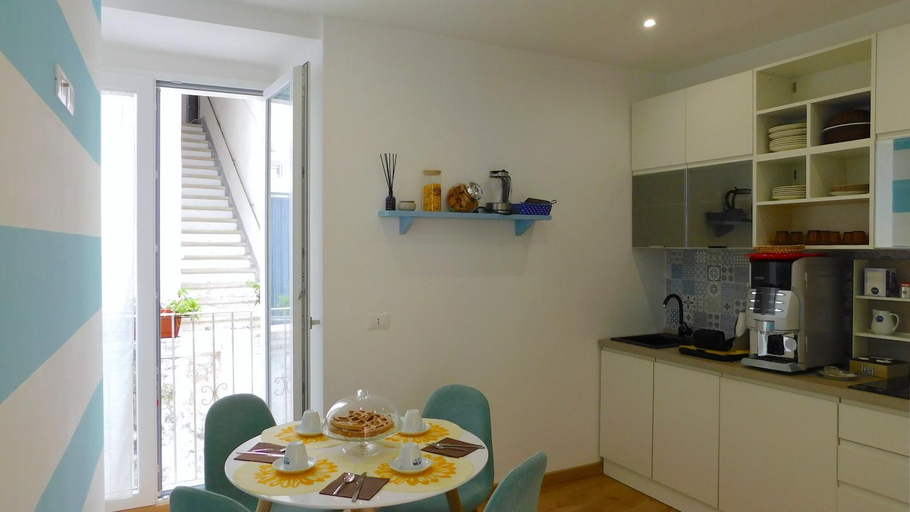Food & Drinks 3, B&B La Maison del Borgo, Foggia