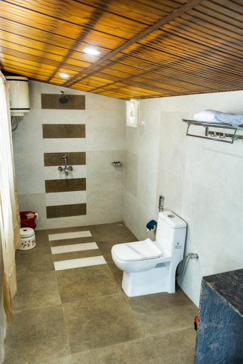 Bathroom 4, Royal Cliff Resorts, Nainital