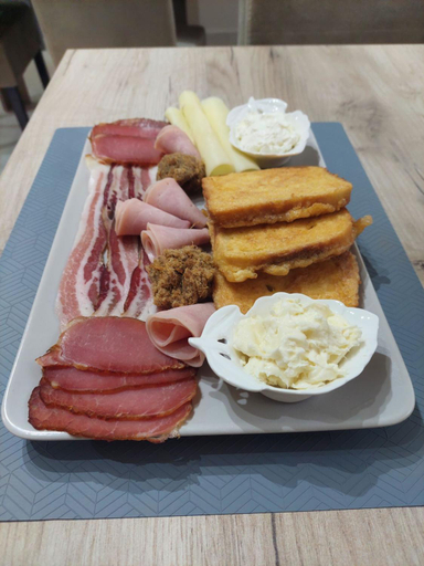 Food & Drinks 2, Villa BonnaDea, Valjevo