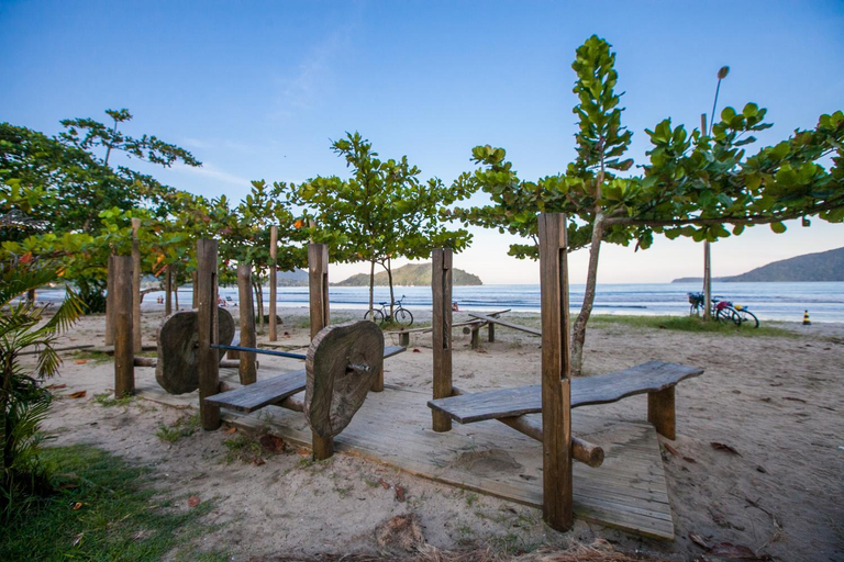 Others 5, Apartamento Ubatuba, AR, Varanda Gourmet, Piscinas e 300mt Praia, Ubatuba