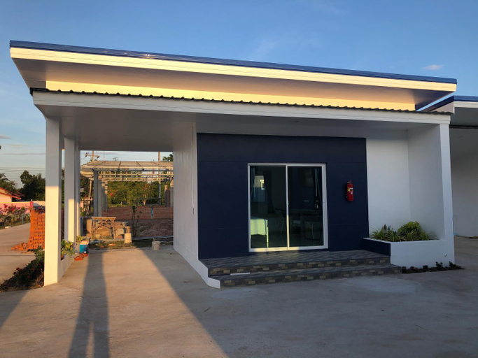Others 3, SiRi Resort, Muang Maha Sarakam