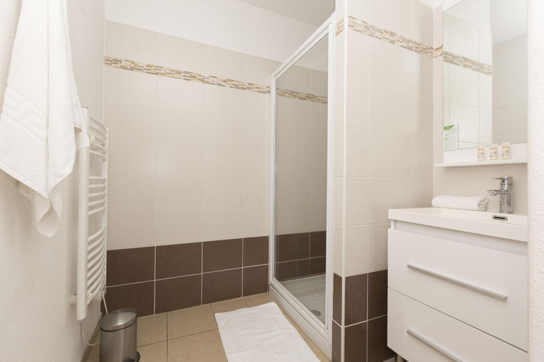 Bathroom, Residence Odalys Casa d'Orinaju, Haute-Corse