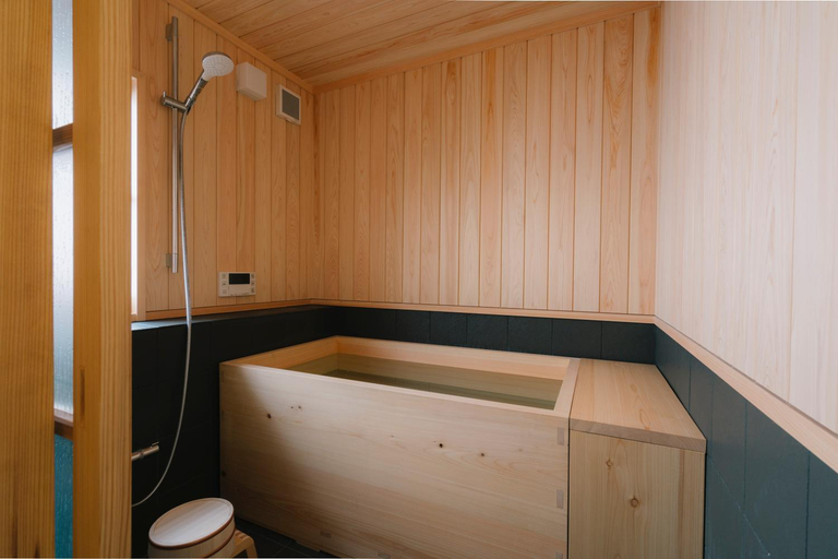Bathroom, Nipponia Tomo Port Town, Fukuyama