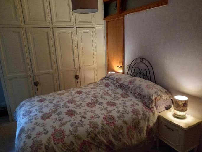Bedroom 2, Osborne Lodge, Isle of Wight