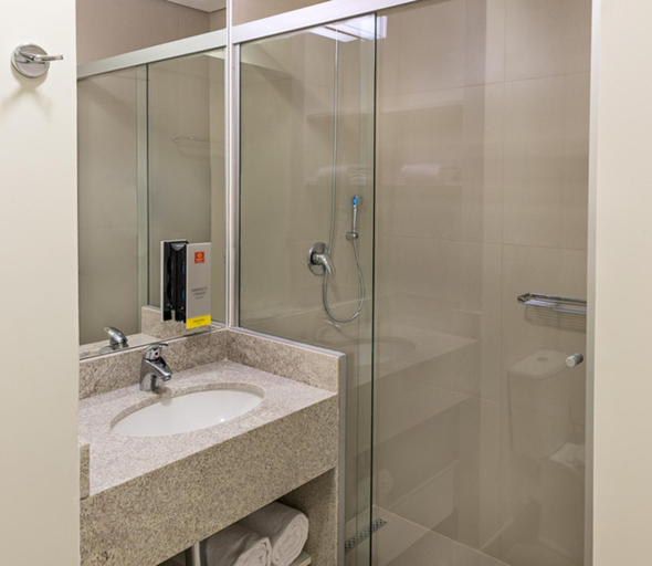 Bathroom 3, Mercure Jundiaí Shopping (formerly Adagio), Jundiaí