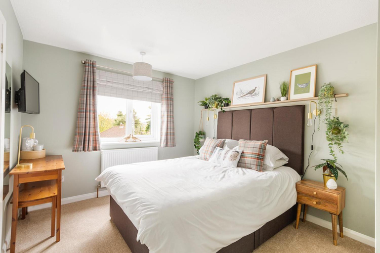 Others 5, The Fromeway, Bath and North East Somerset