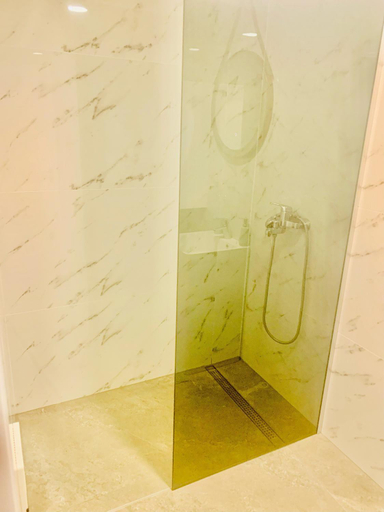 Bathroom 3, Luxury Family Apartment with Terrace FRIGO, Maribor