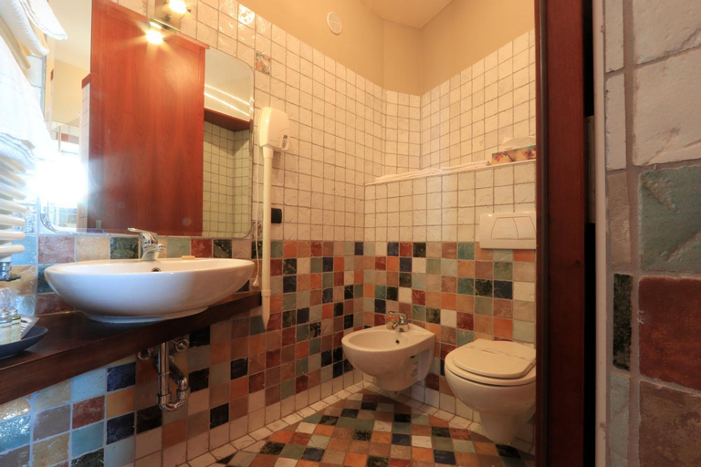 Bathroom 5