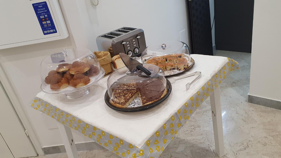 Food & Drinks 4, Don Nino, Lecce